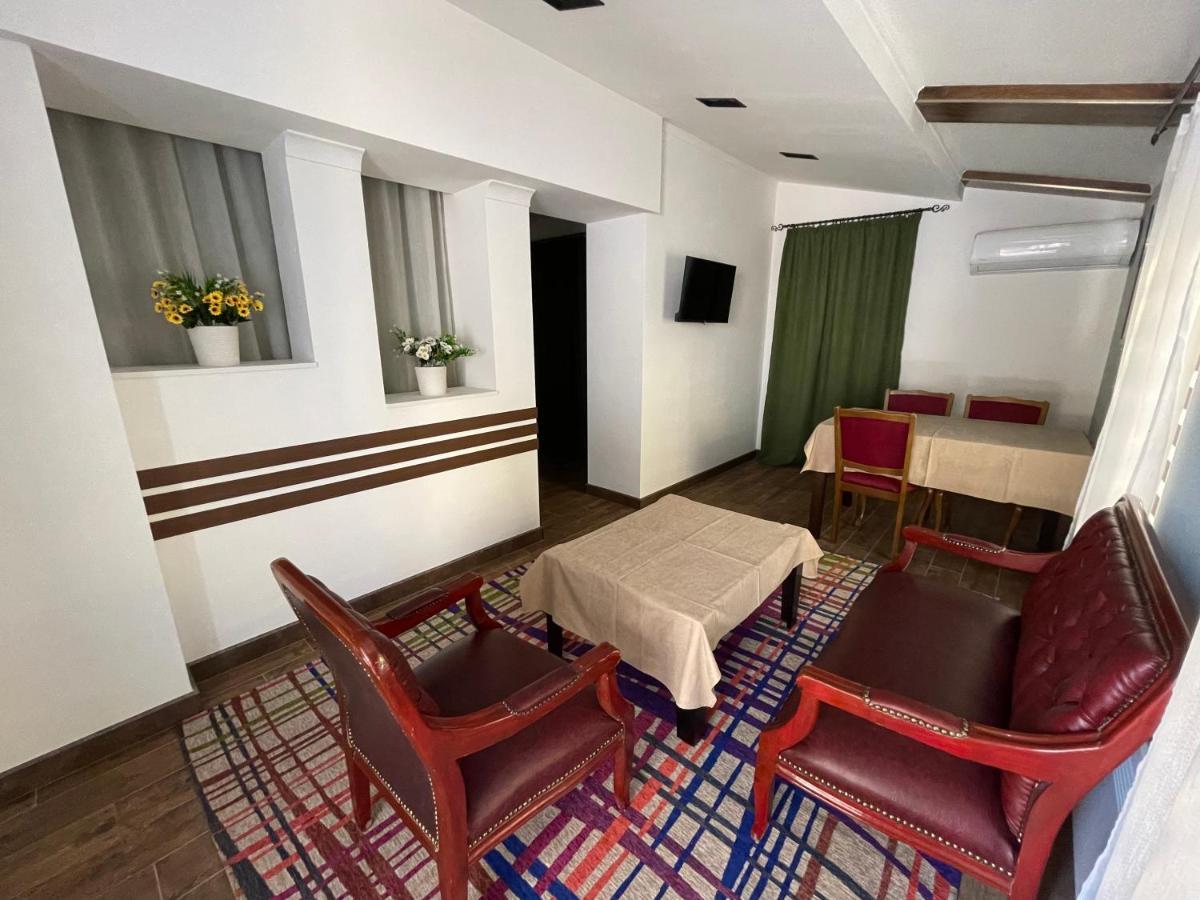 No Problem Hotel Yerevan Exterior photo