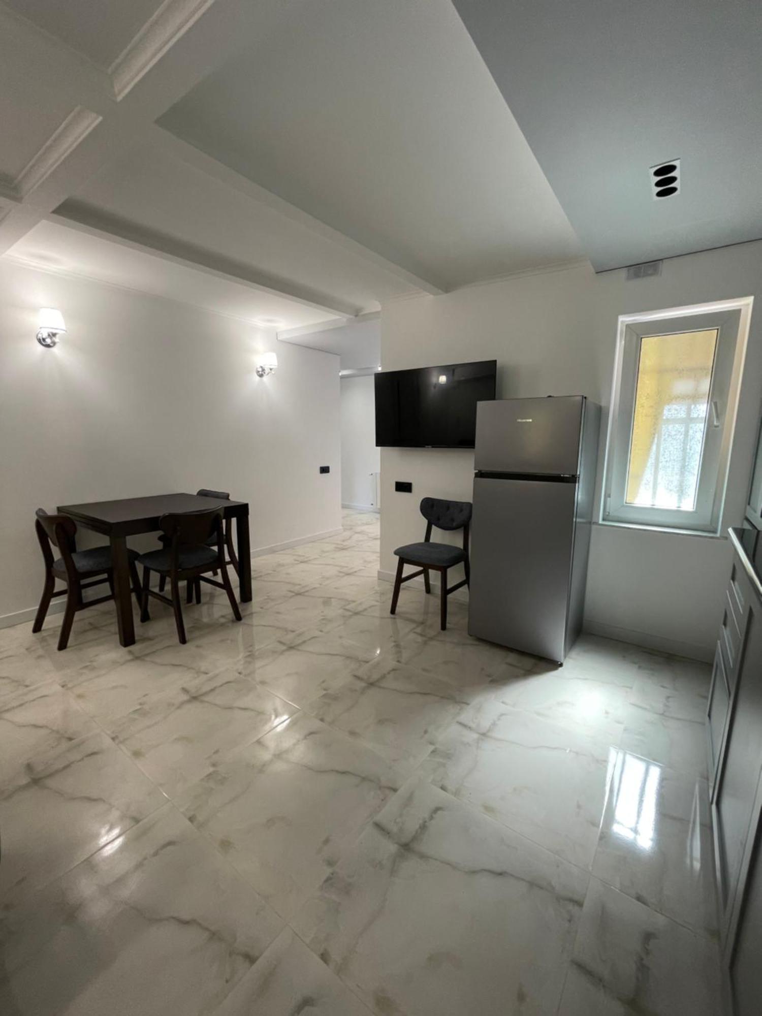 No Problem Hotel Yerevan Exterior photo